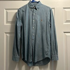Ralph Lauren Men’s light denim button down shirt